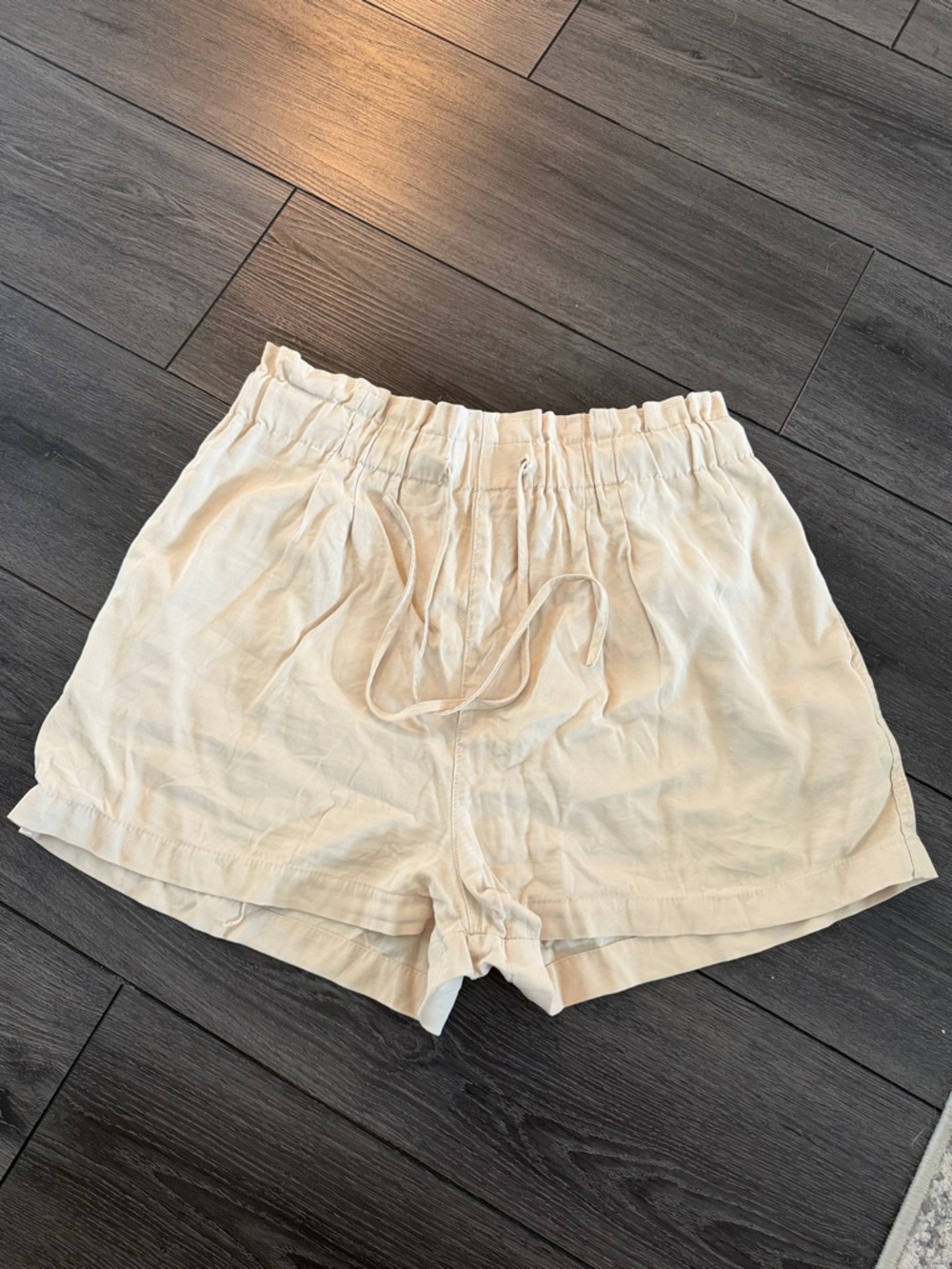 Pull&Bear High Waist Cream Linen-Blend Shorts